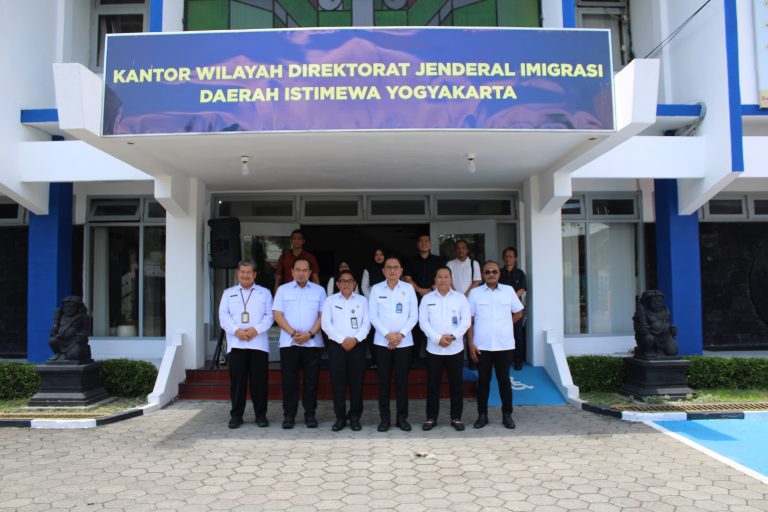 Kunjungan Kerja Kanwil Ditjenim Daerah Khusus Jakarta ke Kanwil Ditjen Imigrasi DIY